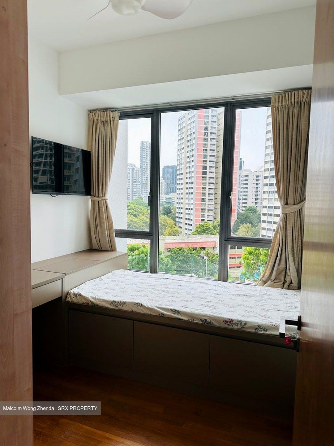 Vista Residences (D12), Condominium #561251781